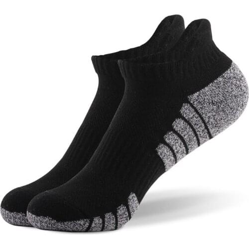 GuliriFei Mens Casual Socks
