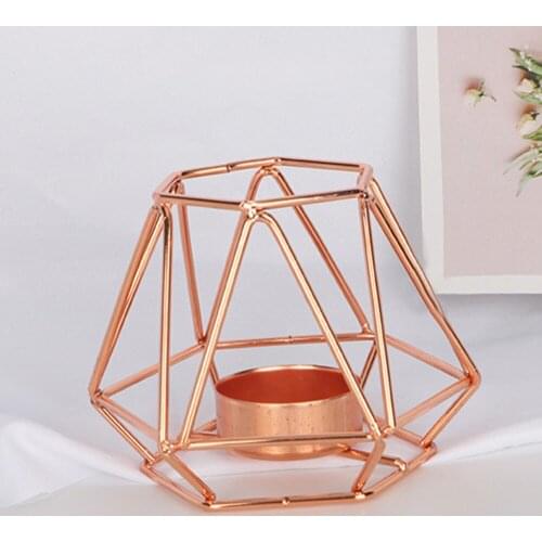 Nordic Iron Art Scented Candle Holder Creative Golden Rose Gold Candle Cup Metal Geometric Candle Holder