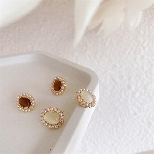 Vintage Opal Stone Pearl Stud Earrings Women Fashion Gold Color Ear Stud Baroque Pearls Earring Korean Temperament Jewelry