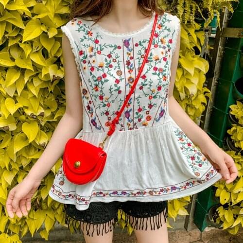 Womens Retro Cotton and Linen Lace Embroidery Flower Cropped Vest Top Loose Casual Peplum Shirt Plus Size Tank Top Chemise