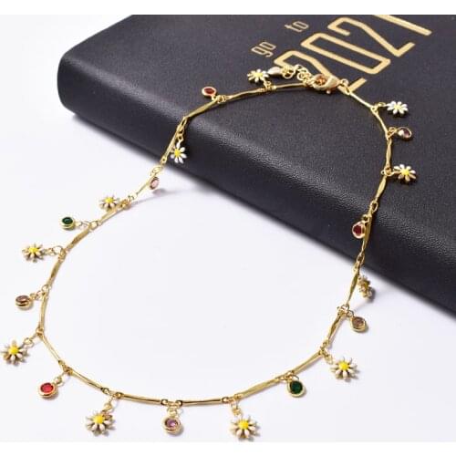 Lovely Daisy Flowers Colorful Choker Necklaces Charm Statement Golden Short Necklace for Women ​Charming Party Jewelry Bohemia