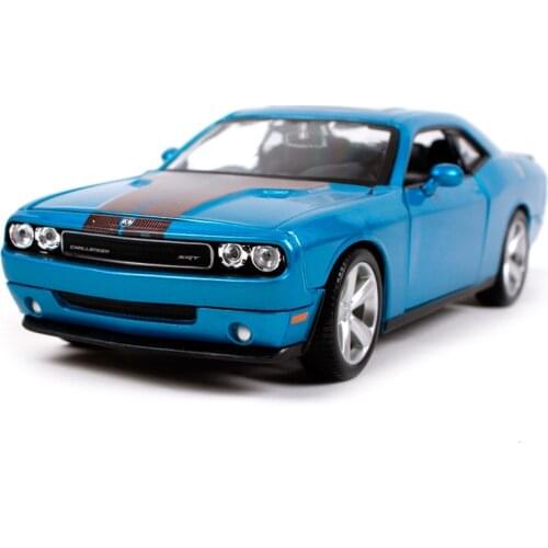 Maisto 1:24 2008 DODGE Challenger Modified version of the car model Diecast Model Car Toy New In Box Free Shipping 31280