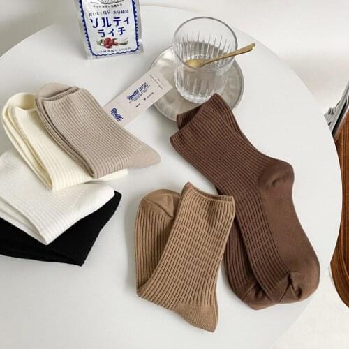 Women Socks 2021 New Fashion 1 Pair Cotton Solid Color Middle Tube Comfortable Casual Crew Socks Girl Breathable Korea Socks