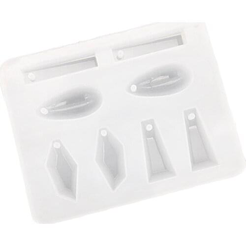 Geometric Pendant Silicone Mould With Hole DIY Resin Jewelry Mold Soap Moulds Tool Arts DIY Craft Projects 7 x 5.5 x 0.7 cm