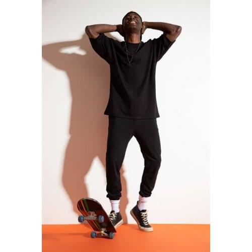 Men Overiseze Black T-shirt