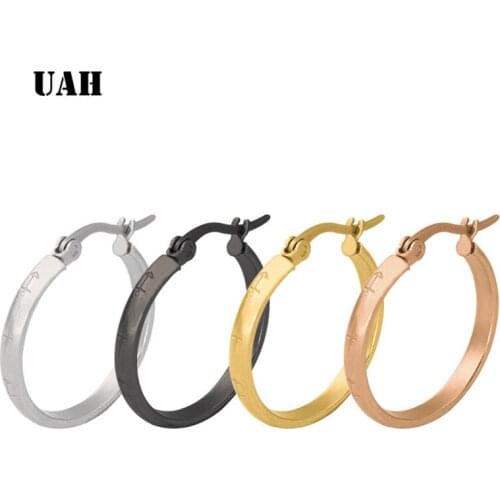 UAH New Stainless Steel Small Hoop Earrings For Women Gold Silver Color Female Round Punk Earrings Statement Jewelry 2019