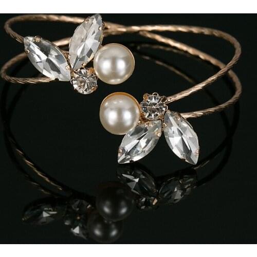 Fashion New Brand Design Flower Gold Color Charm Crystal Simulated Pearl Beads Bracelet For Women