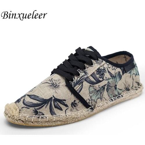 Men Canvas Shoes 2019 Fashion Casual Shoes Lightweight Men Leisure Soft Walk Shoes Floral Designs