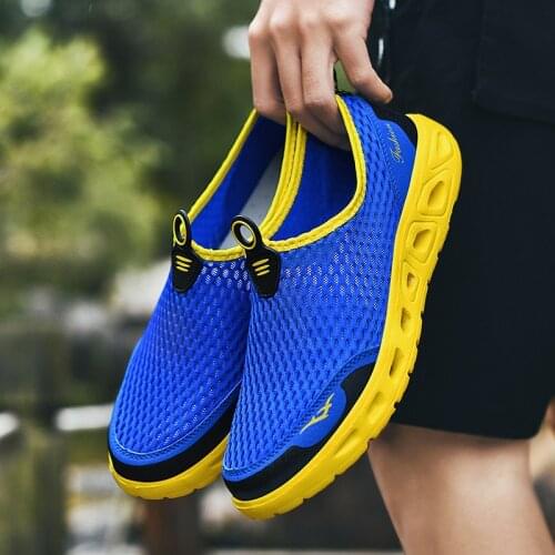 2021 Men Aqua Shoes Outdoor Breathable Beach Shoes Lightweight Quick-drying Wading Shoes Sport Water Camping Sneakers Shoes
