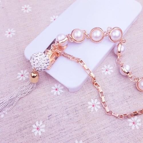 UHSUW Pearl Necklaces For Women