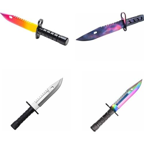2021 New M9 Bayonet Camper Knife Car Stickers Vinyl Anime Decals Funny Custom Printing Window Sticker For Car Decoration 17*7cm