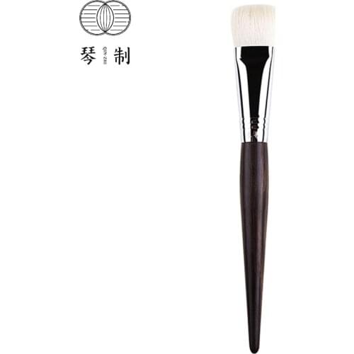 QINZHI Professional Handmade Make Up Brush G039 Flat Top Contour Highlighter Brush Soft Saikoho Goat Hair Makeup Brushes
