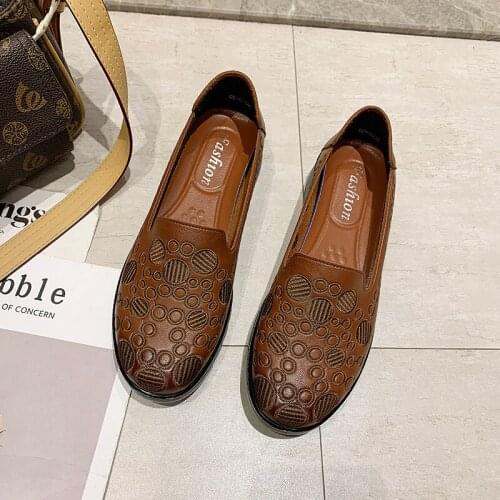 Llogai Women Shoes High Quality Retro Fancy Pattern Genuine Leather Flats Female Flats Spring Shoes Women Soft Sole Sports Shoes