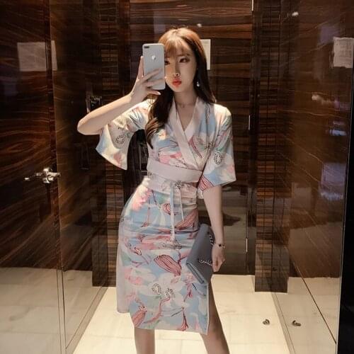 Women Japanese Style Elegant Retro Kimono Yukata Print Bathrobe Oriental Clothing Lady Party Dress Gowns Vintage Vestidos AA5773