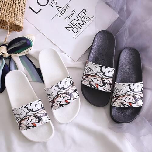 Women Slippers Flat Thick Bottom Slippers Indoor PVC Non-slip Bathroom Home Soft shoes Slides Womens sandals Summer Flip flops