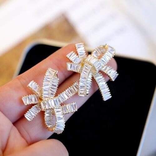 2020 Korean Cute Big Small Bowknot Stud Earrings for Women Luxury Zircon Stone 9 25 Silver Color Earring Wedding Jewelry brincos