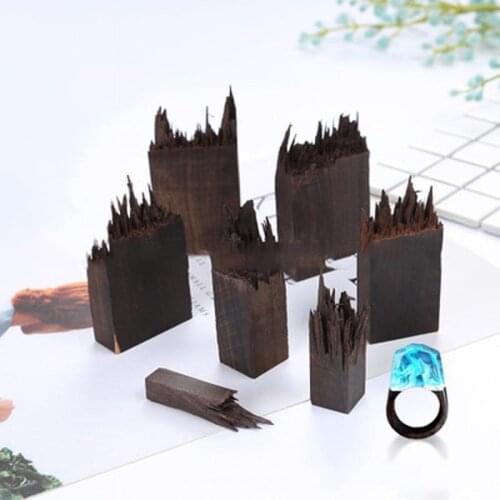 1PC Resina Mold Dried Flower Resin Craft Blood Sandalwood Ebony Broken Seal Micro Landscape For Jewelry Decoration