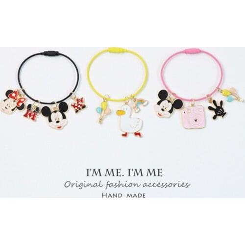 Cute Cartoon Mouse Duck Keyring Kids Boys Girls Backpack Pendant Womens Womens Keychain Car Keys Holder Bag Charms for Airpods