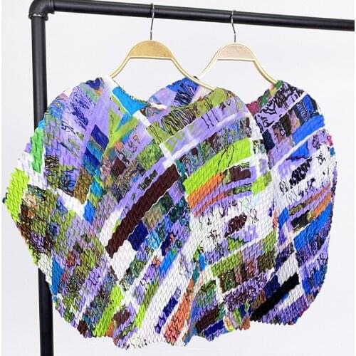 Fashion Cartoon Graffiti Miyak Pleated Top Women Summer Loose Casual O-Neck Short Sleeve Plus Size Stretch T-shirt Lady Clothes