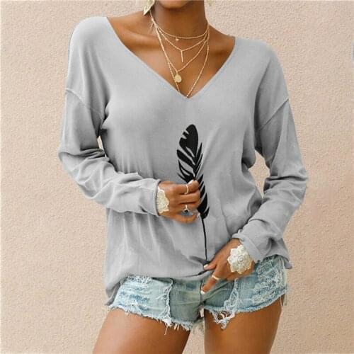 2021 Autumn Winter New Womens Loose V-Neck Long-Sleeved Feather Printed T-Shirt Top Women Casual Pullover Streetwear Oversized