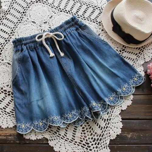New Spring Summer Women Big Size Denim Shorts Japan Style Embroidery Decoration Short Jeans Elastic Waist 2020