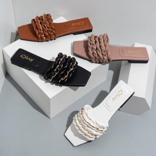 Braided decorative chain sandals, new design, feminine, open toe square toe slippers, low heel, casual minimalist slider