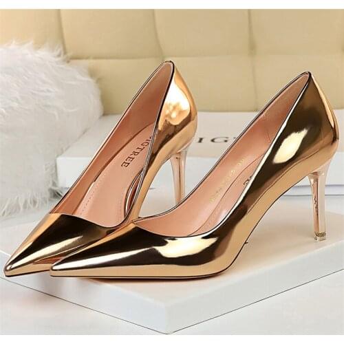 2020 Plus Size 43 Women 7.5cm Low High Heels Pointed Toe Pumps Stripper Quality Escarpins Lady Stiletto Golden Dress Office Shoe