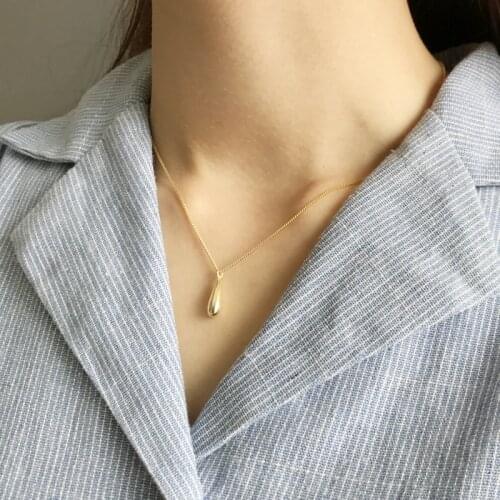Korean Design 925 Sterling Silver Necklace Female Simple Versatile Water Drop Clavicle Chain Tear Pendant Necklace 2019