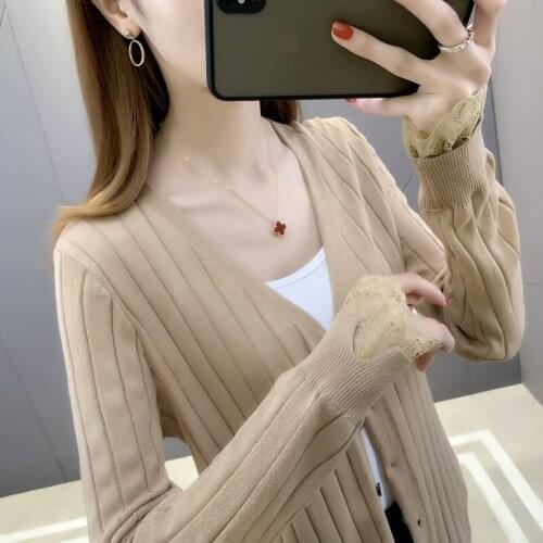 Room 200783, row 1, No. 2, lower] real shot V-neck solid color long sleeve vertical stripe knitted cardigan 42