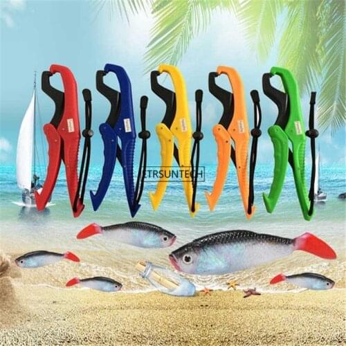 80pcs Plastic Fishing Pliers Gripper Hand Controller Fish Body Grip Clamp Grabber Tackle Tool Fishing Clip