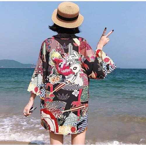 Kimono woman 2019 Japanese kimono cardigan Japanese traditional kimono womens shirt tops womens yukata female beach half sleeve loose kimono women