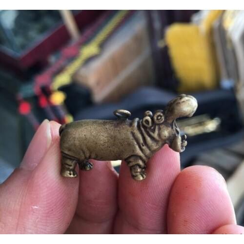 Collectable Chinese Brass Carved Hippopotamus Exquisite Small Pendant Statues