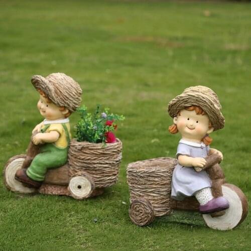 Courtyard Resin Character Boy Girl Flower Pot Accessories Outdoor Garden Lawn Sculpture Crafts House Villa Ornaments Decoration
