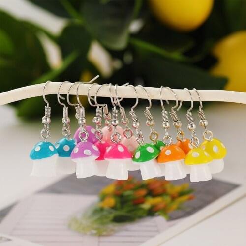 New Cute Mushroom Pendant Dangle Earrings For Women Acrylic Drop Earrings for Girls Women Children Birthday Gift Lovely Jewelry