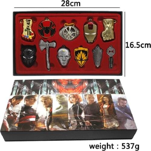 11pcs/set Marvels Action Figure Toys Thor Ax Iron Man Mask Thanos Glove Keychains Avengers Endgame Car Key Pendant Birthday Gift