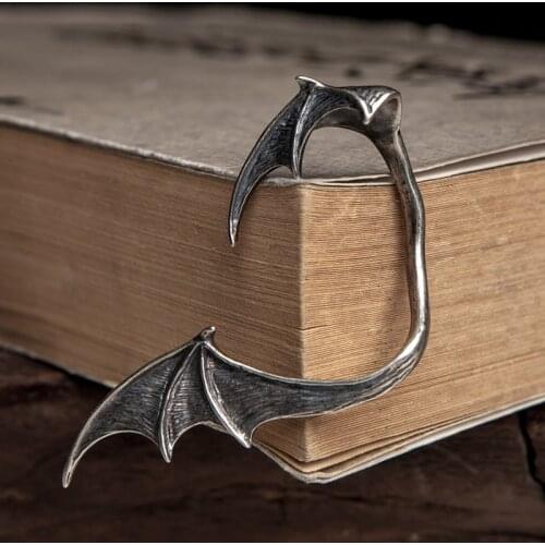 1x 925 Sterling Silver Biker Retro mens bat ear stud Earring earrings A1536