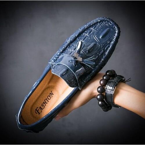 2021 Fashion Shoes Man 100% Genuine Leather Man Flat Shoes Casual Loafers Slip On Flats Shoes Moccasins Man Driving Shoes