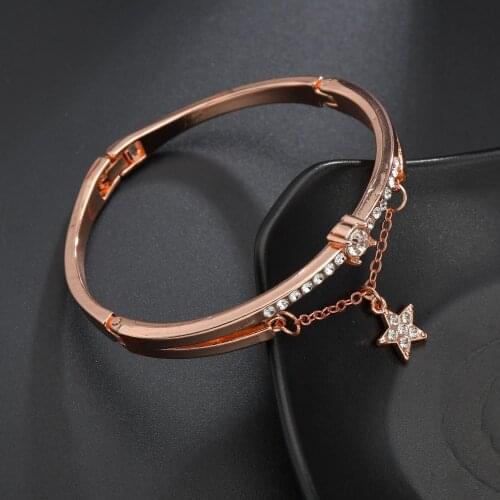 Classic Rhinestone Inlaid Five Pointed Star Pentagram Bracelet Bangle Wrist Jewelry Bracelets for Women Girl Men Gift Wholesale