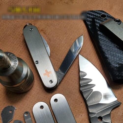 EDC Titanium Alloy Handle Folding Knife Hollow Paper Cutting Art Blade Cutting Knife Unpacking Camping Pocket Survival Outdoor