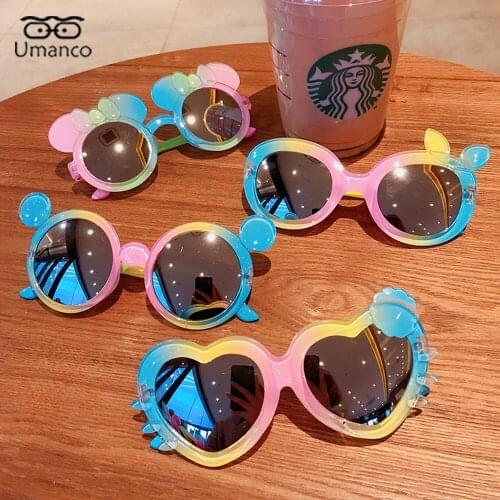 2021 Lovely Fashion Sunglasses for Kids Children Star Round Rainbow Cartoon Plastic Sunglasses Party Street Beach Photo Eyewear