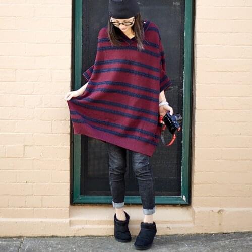 MICOCO Z2071B Artsy loose stripe V-neck sweater slimming seven-minute sleeve mid-length pullover sweater
