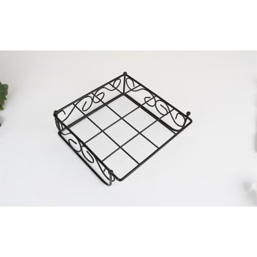 Simple wrought iron kitchen paper towel basket hotel restaurant paper towel rack family party table napkin storage rack