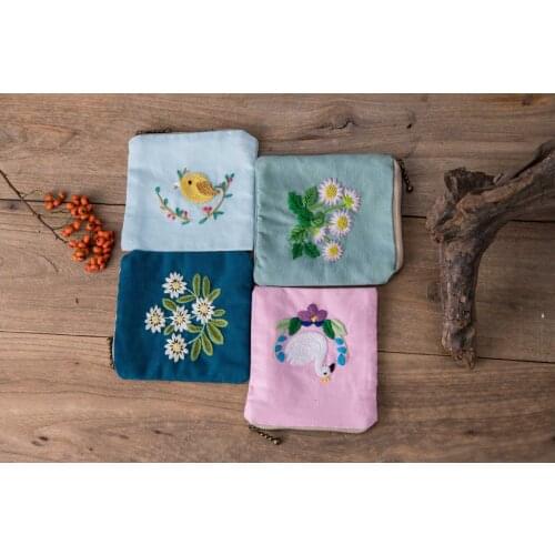 Cartoon zero wallet makeup manual DIY European embroidery embroidery material bag card bag contains creative self-made gifts