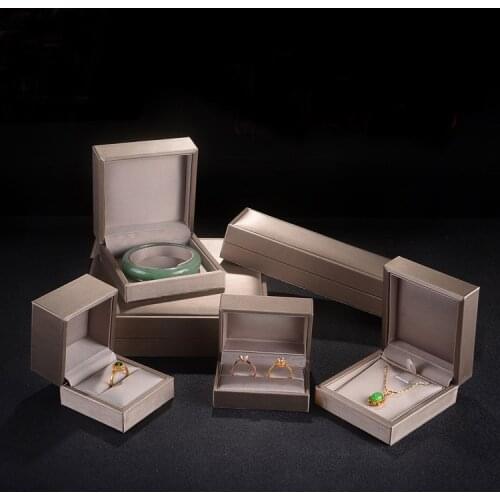 Leather High-quality stringy light gold color ring box for jewellery earing pendant bracelet jewelry set boxes packaging display