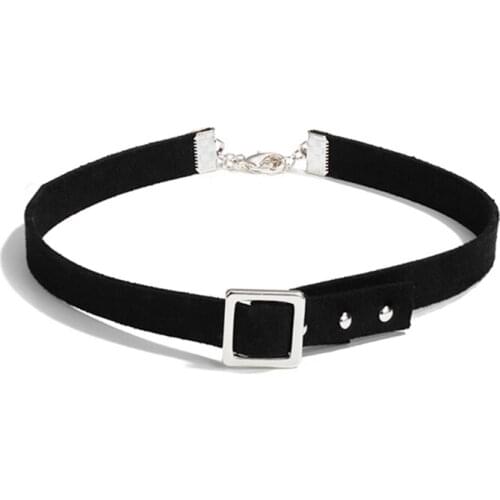 Gothic Girls Black Velvet Buckle Choker Necklaces For Women Punk Leather Rivet Necklace Female Jewelry Party Gift