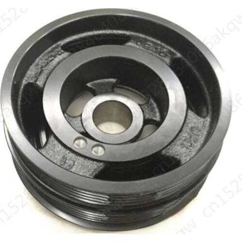 Car Crankshaft wheel Suitable for 2012Fo rdF oc us2016 Crankshaft pulley Belt guide wheel Engine crankshaft belt overrunning