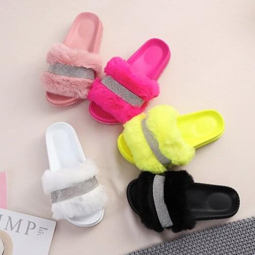 Women Fur Slides Platform Summer Faux Fur Slippers Ladies Fluffy Flat Shoes For Women 2021 New Furry Flip Flops Crystal Outside