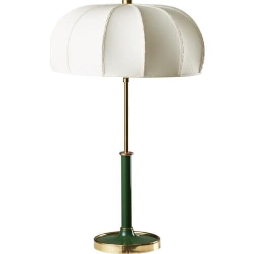 Light luxury post-modern minimalist living room table lamp personality creative bedroom study bedside designer table lamp