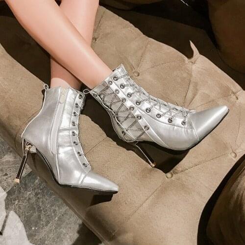 2021 Fashion High Heel Short Boots Women Pointed Toe Chain Thin Heels Ankle Boot Plus Size 43 Winter Autumn Woman Shoes