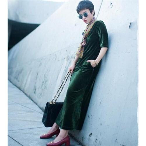 Pleuche Dresses 2020 Fashion Woman Winter O-neck Solid Slim Female Pullovers Gold Velvet Maxi Elegant Dress Plus Size M-7XL